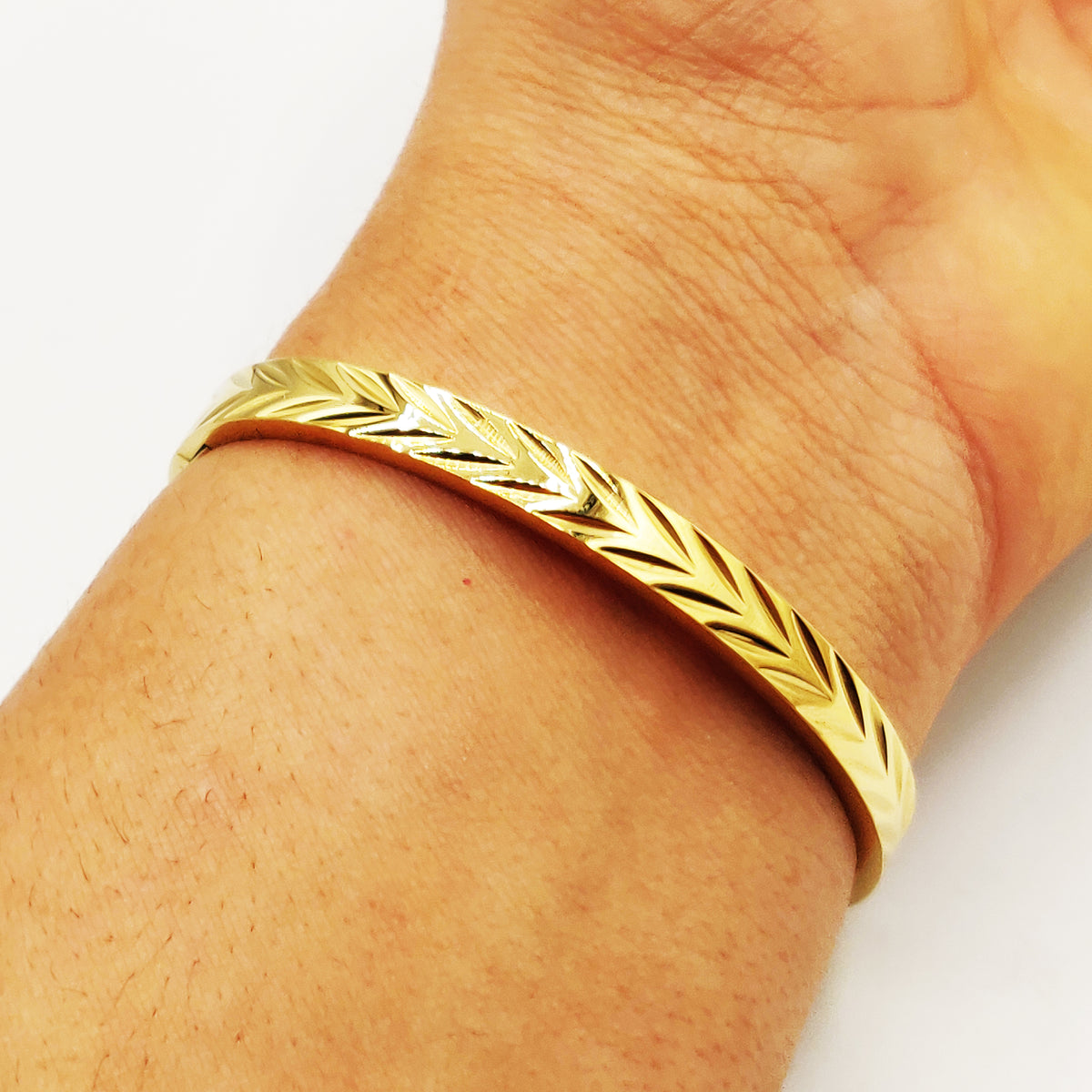 Bracelet Rigide Motifs Feuilles Luxe