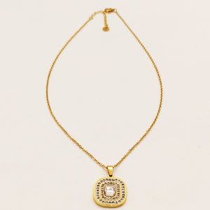 Collier Rectangle Arrondi Cristaux