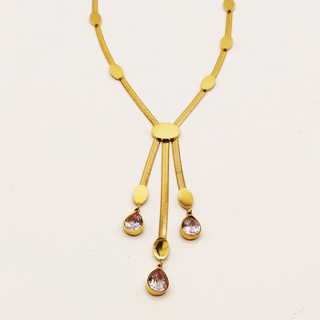 Collier Maille Triple Pendentifs Gouttes Cristaux
