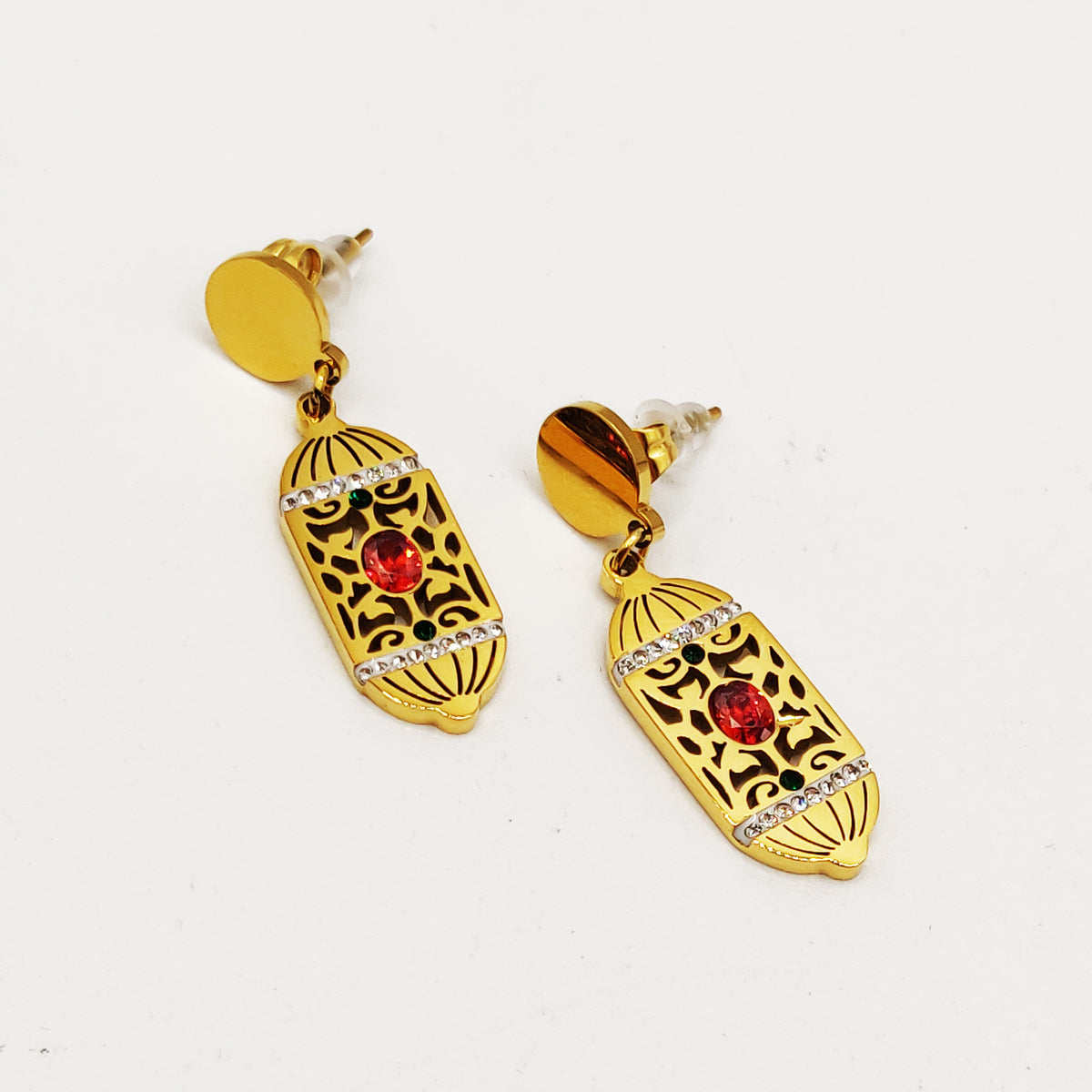 Boucles d'oreilles Motif Oriental Cristal Rouge Luxe