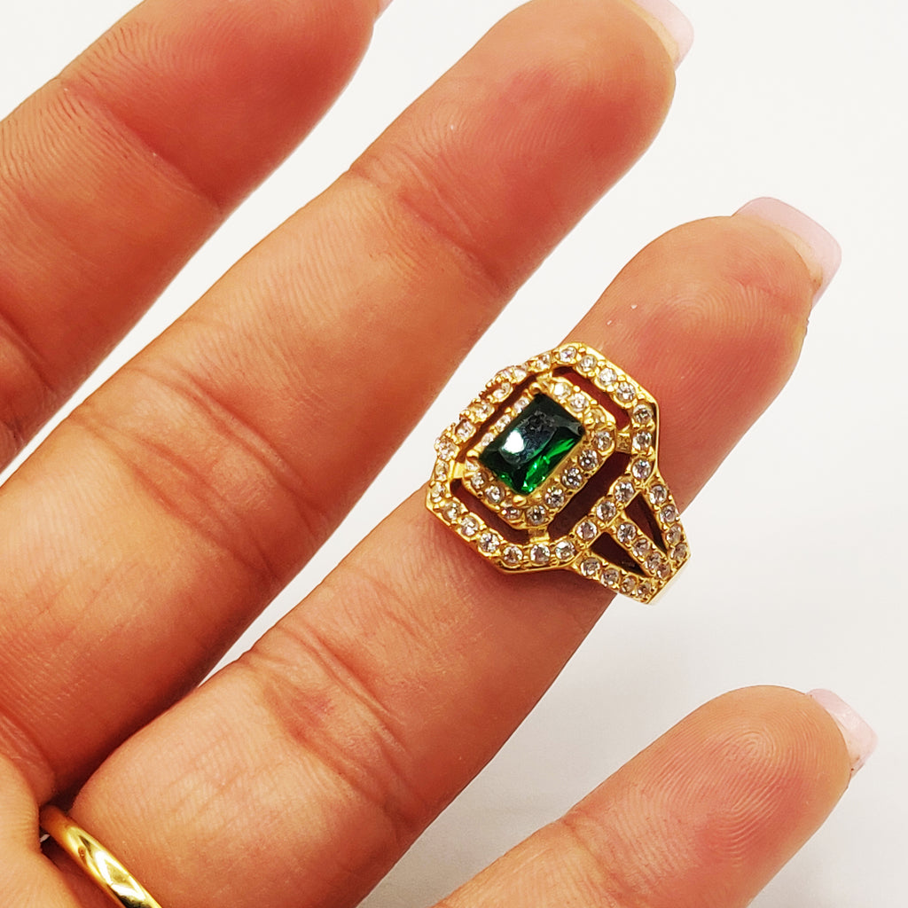 Bague Gros Émeraude Multi Cristaux Dorée