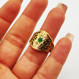 Bague Orientale Pierre Verte luxe