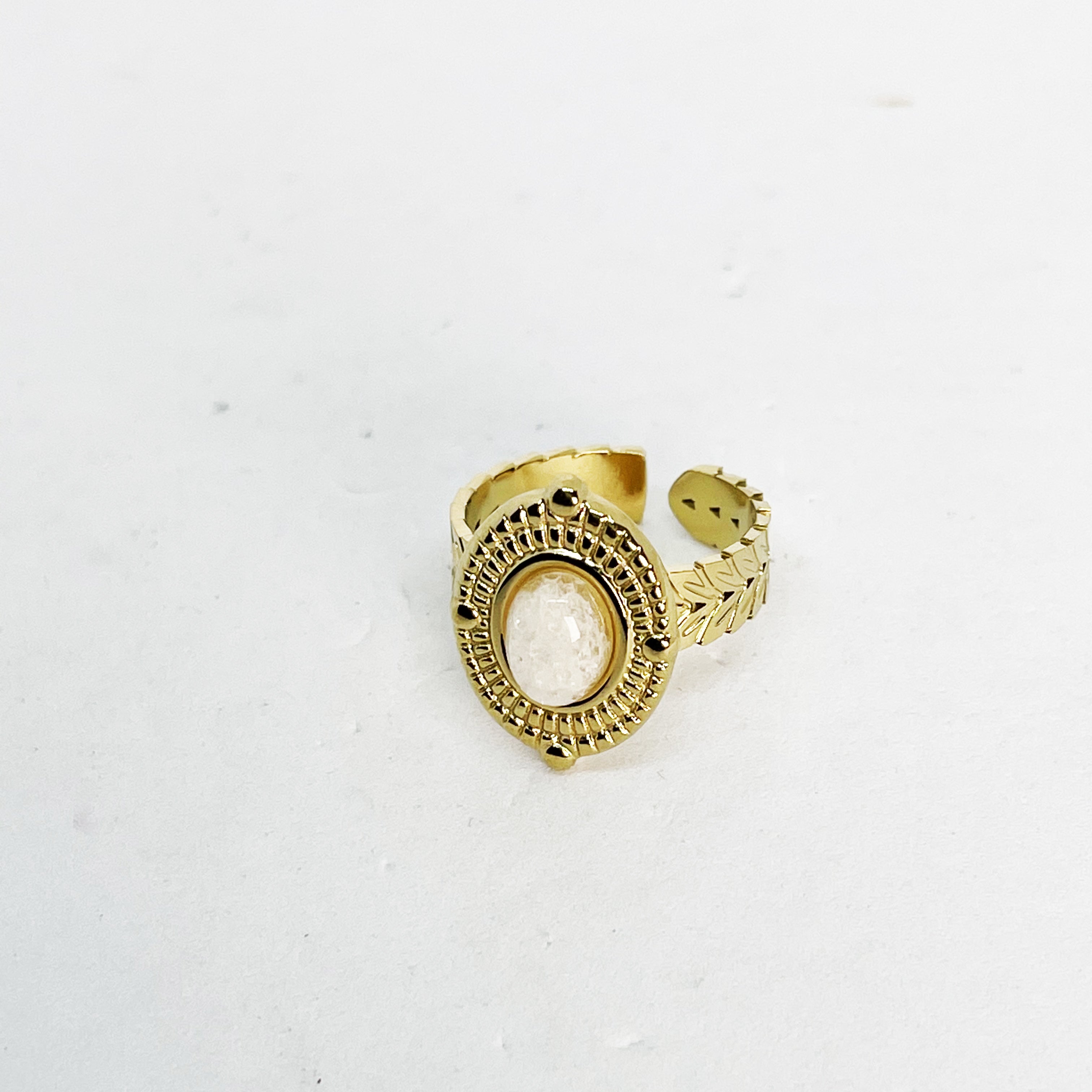 Bague Ovale Perle Blanche