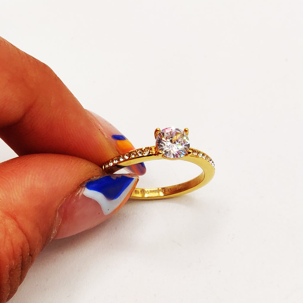 Bague Simple Cristaux et Gros Cristal