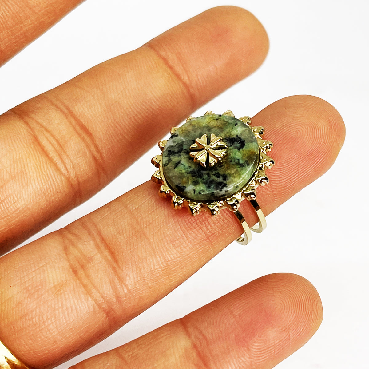 Bague Soleil Vert Simple