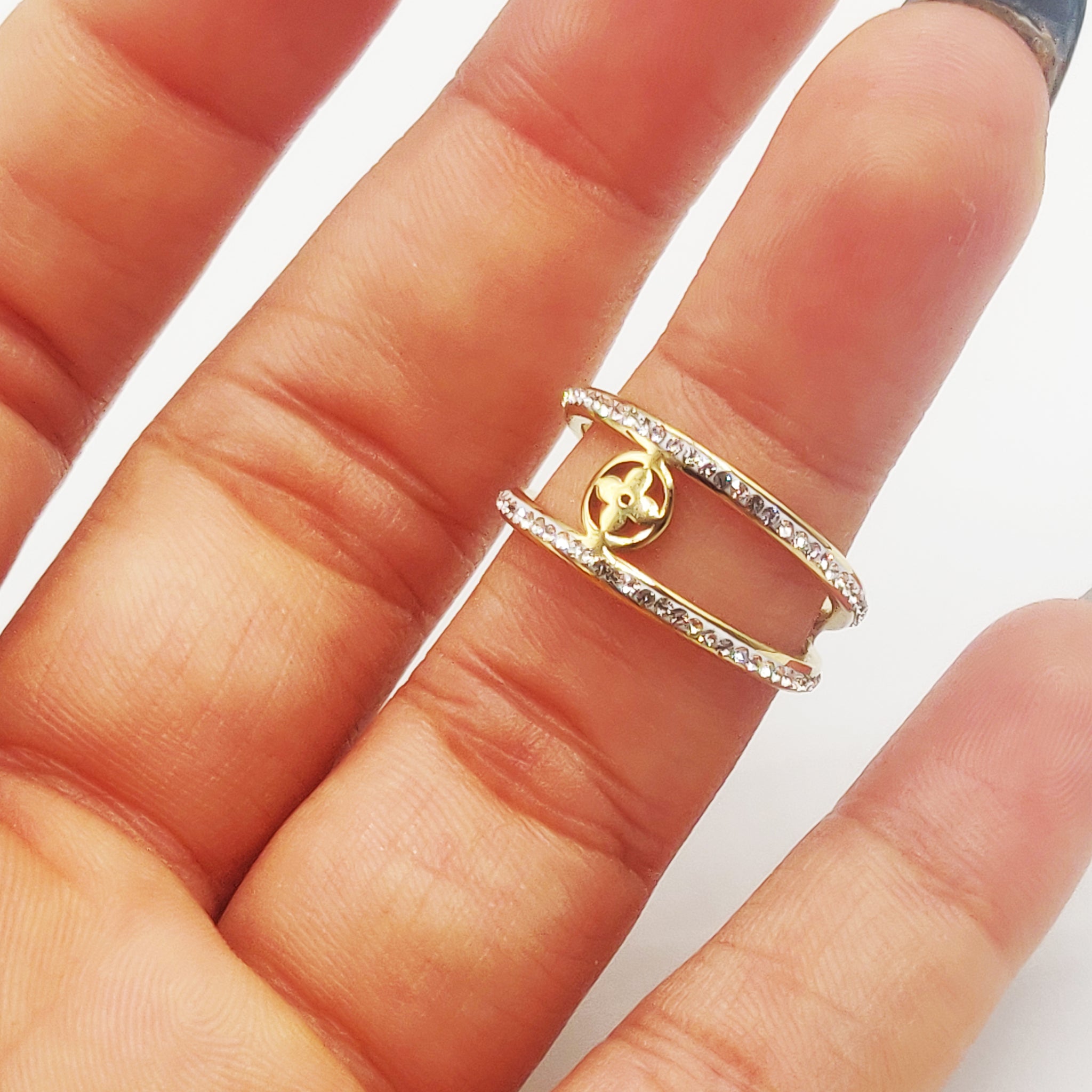 Bague Trèfle Étoile Luxe Tour Cristaux