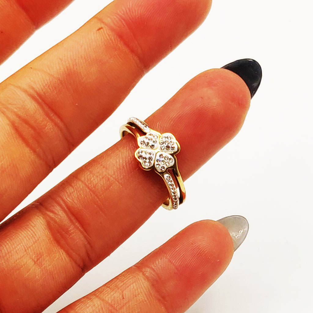 Bague Trèfle et Lignes Cristaux