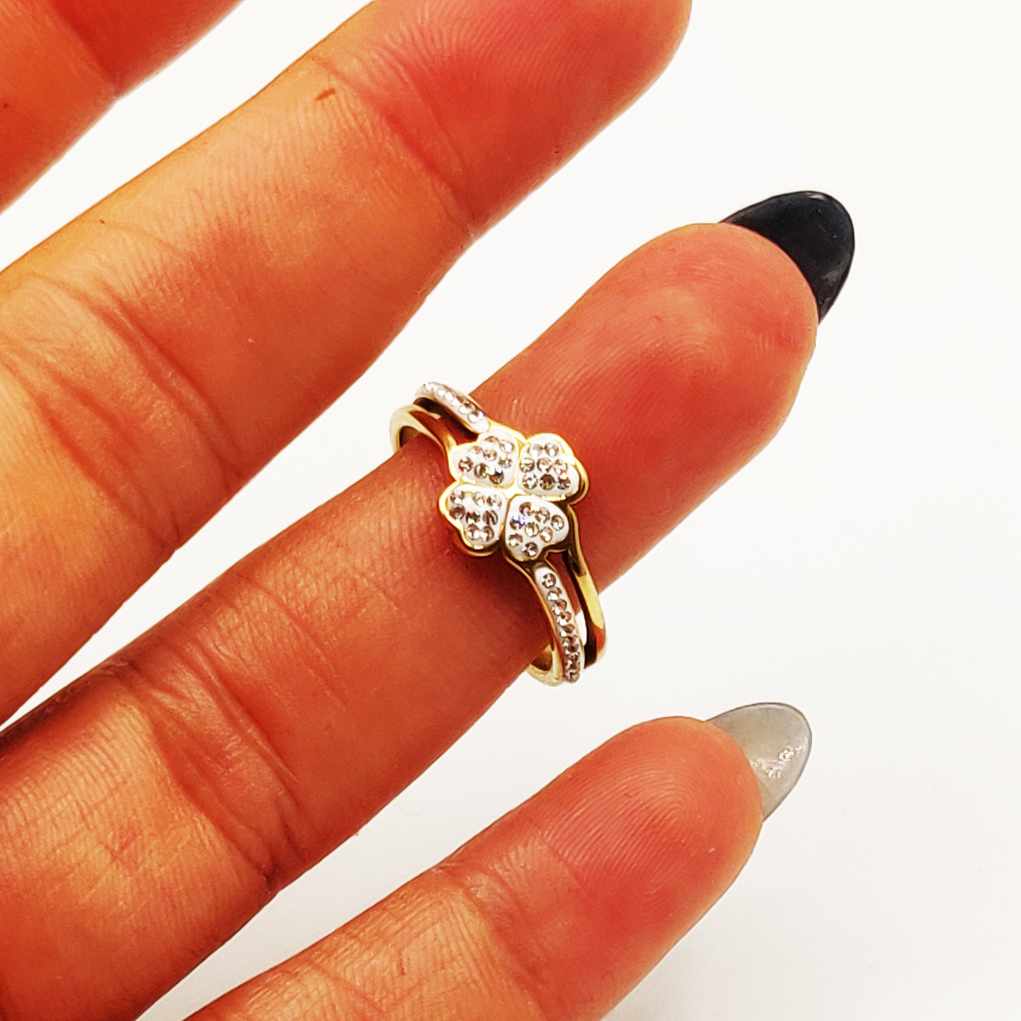 Bague Trèfle et Lignes Cristaux