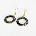 Boucles d'oreilles Cercle Cristaux Noir et Barre