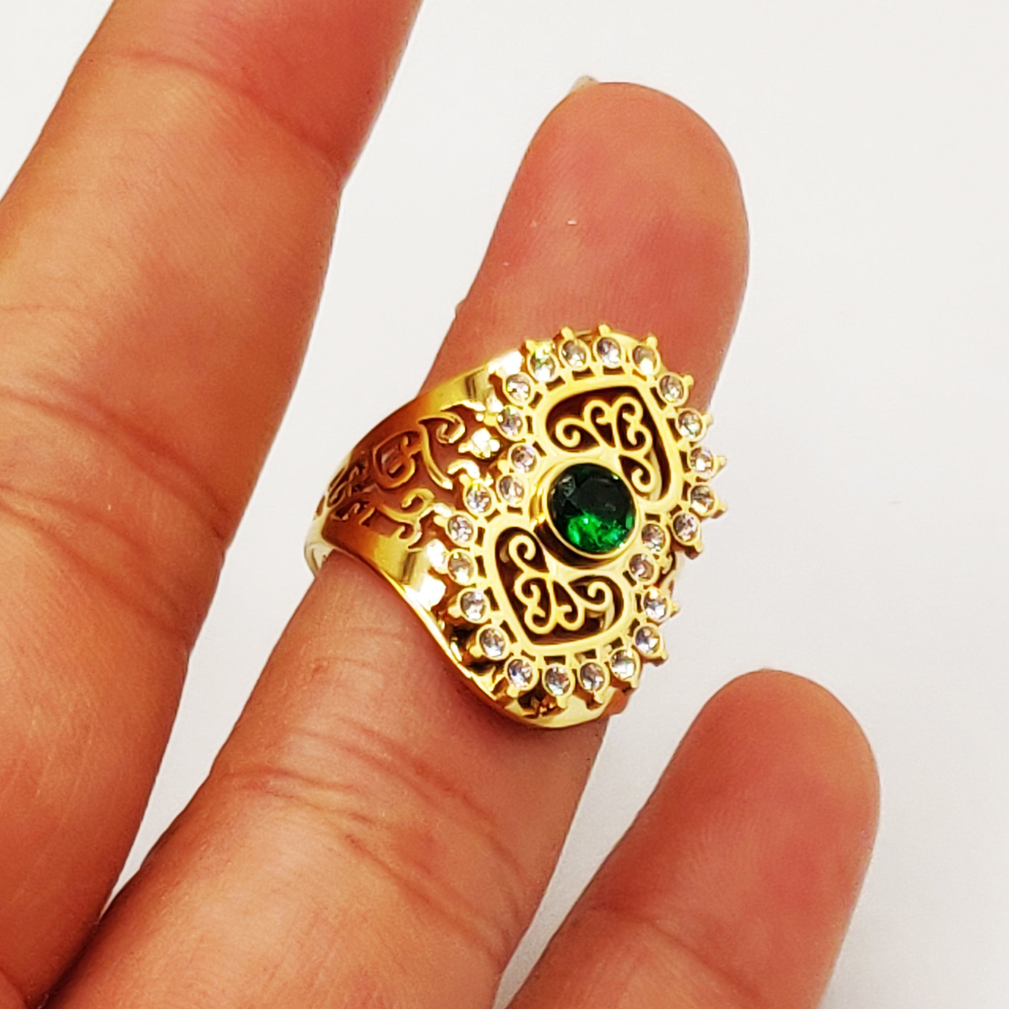 Bague Design Oriental Cristal Vert Luxe