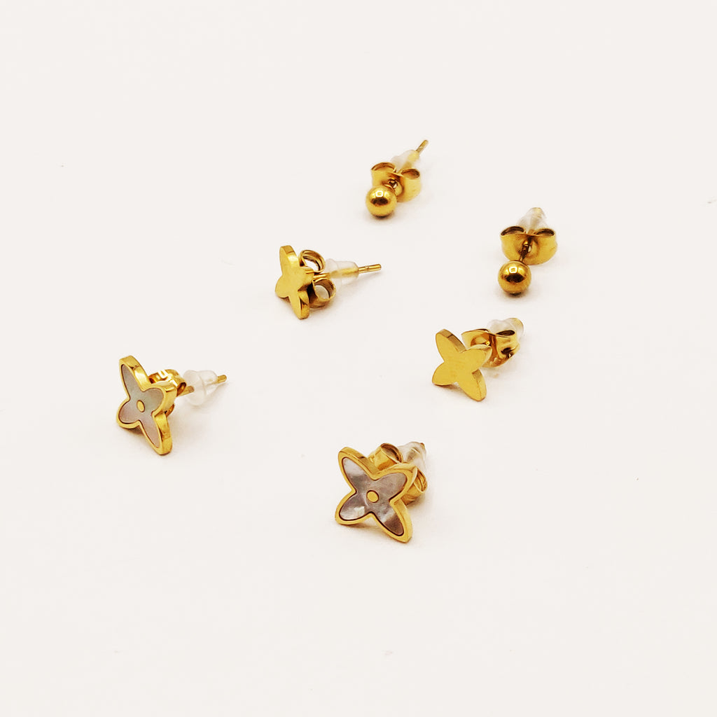 Boucles d'oreilles Étoiles Trèfles Blancs Nacrés Luxe 3 Trous
