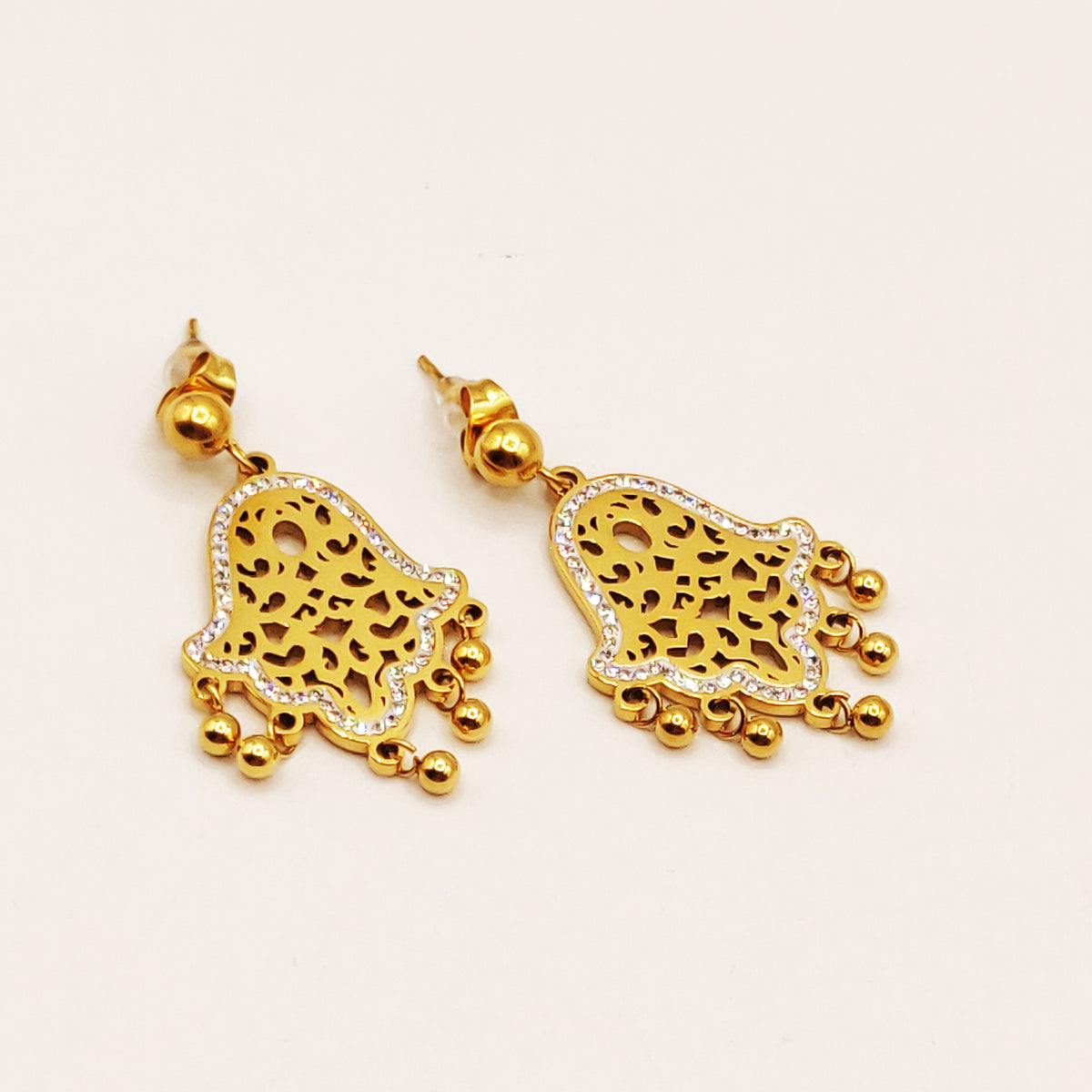 Boucles d'oreilles Grande Main de Fatma Design et Multi Pendentifs Perles d'imitation Luxe