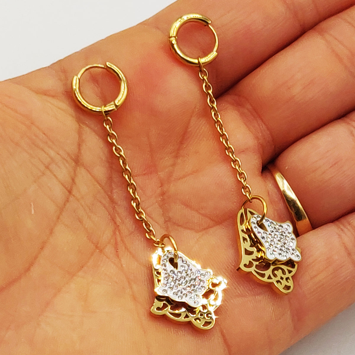 Boucles d'oreilles Maillons Pendentif Double Main de Fatma Cristaux Luxe