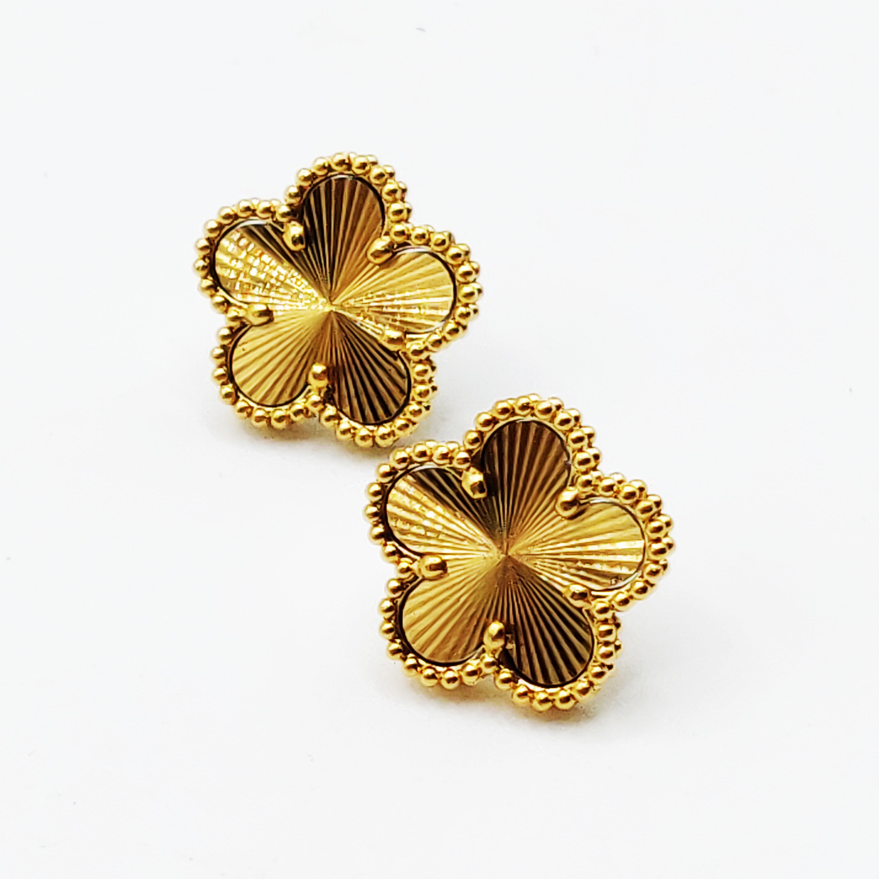 Boucles d'oreilles Marguerites Dorées Tour Perles d'imitation Luxe