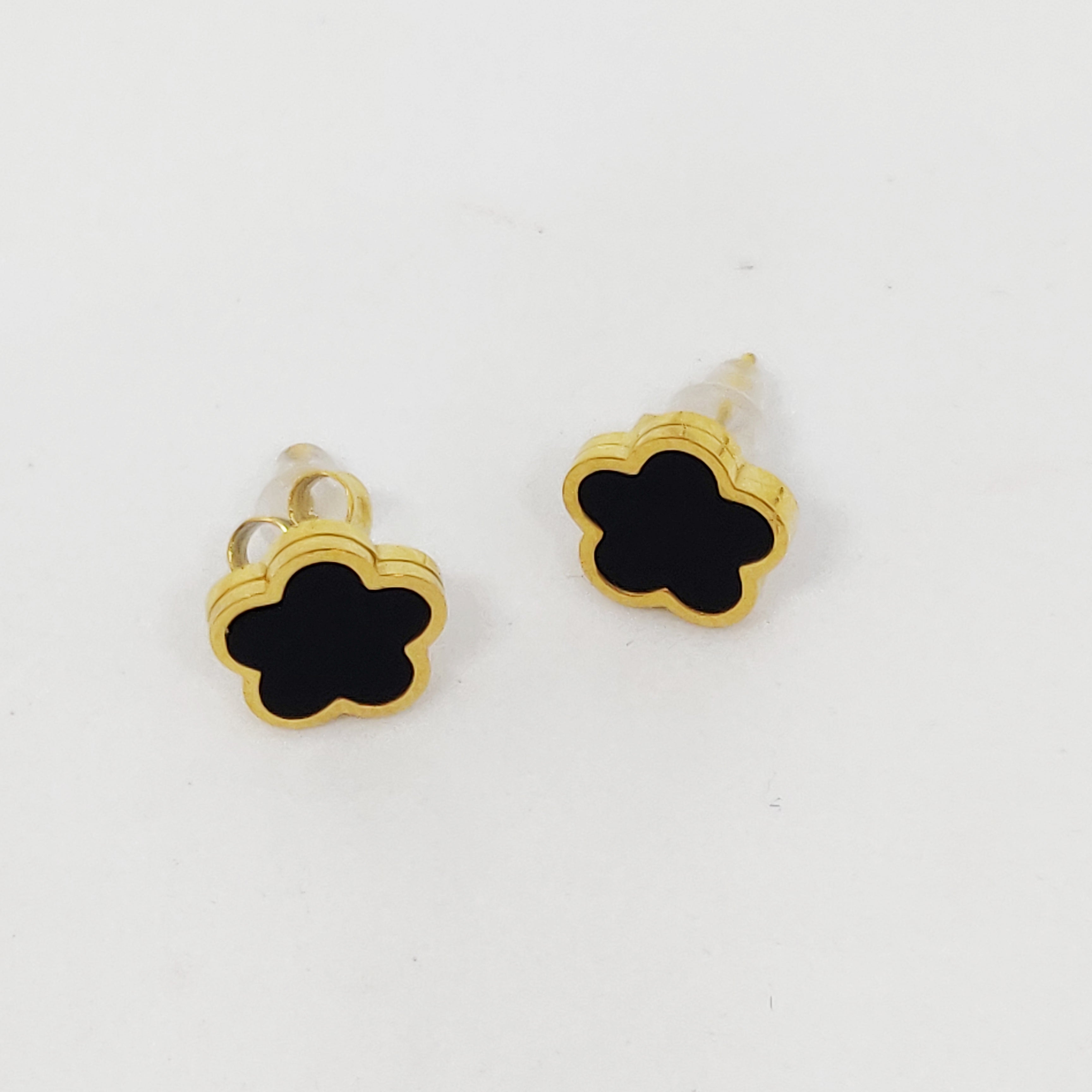 Boucles d'oreilles Marguerite Noires