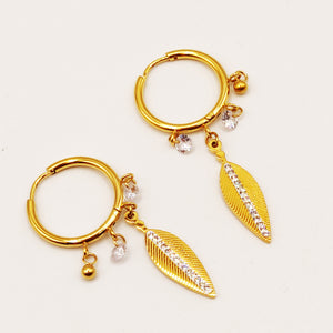 Boucles d'oreilles Multi Cristaux et Feuille Luxe