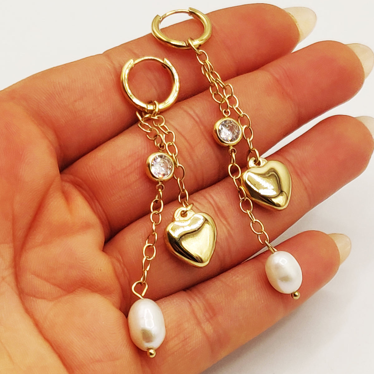 Boucles d'oreilles Pendentifs Coeur et Perle Blanche Luxe