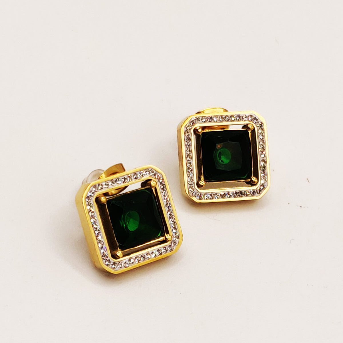 Boucles d'oreilles Tresse Cristal Carré Vert Sublime Luxe