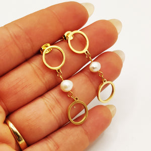 Boucles d'oreilles Triple Cercles et Perles d'imitation Blanches Luxe