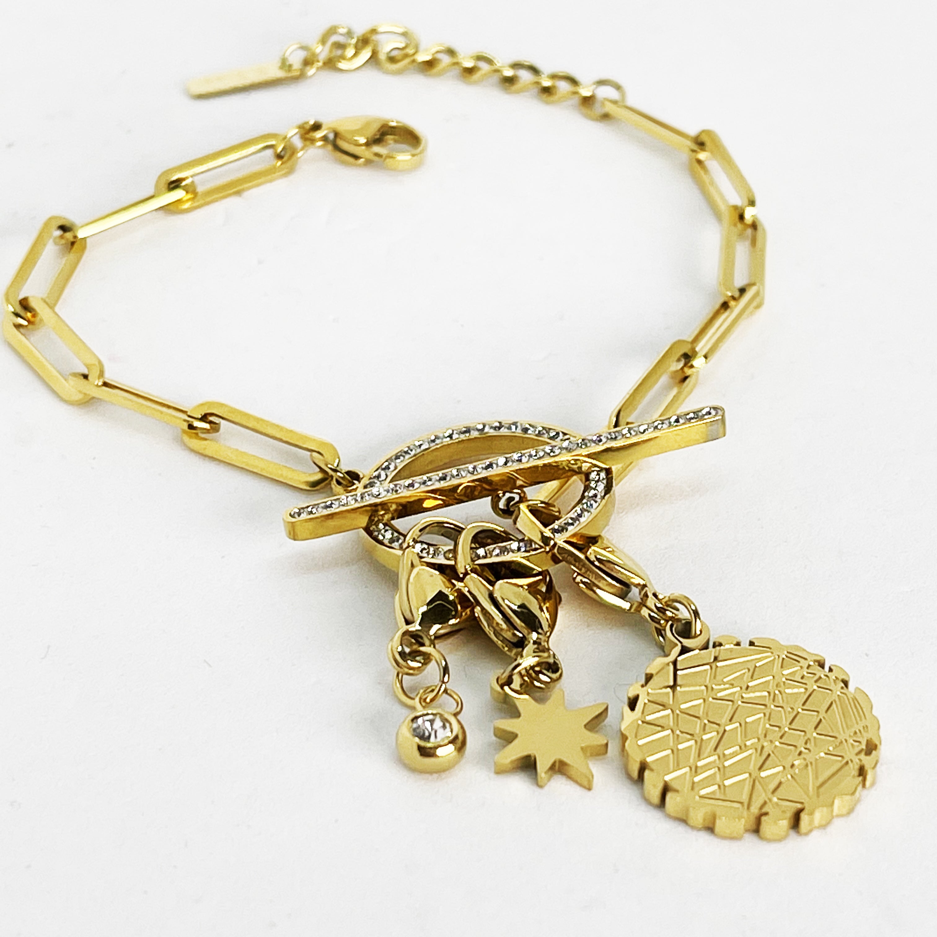 Bracelet Chaîne Cercle et Barre 3 Pendentifs
