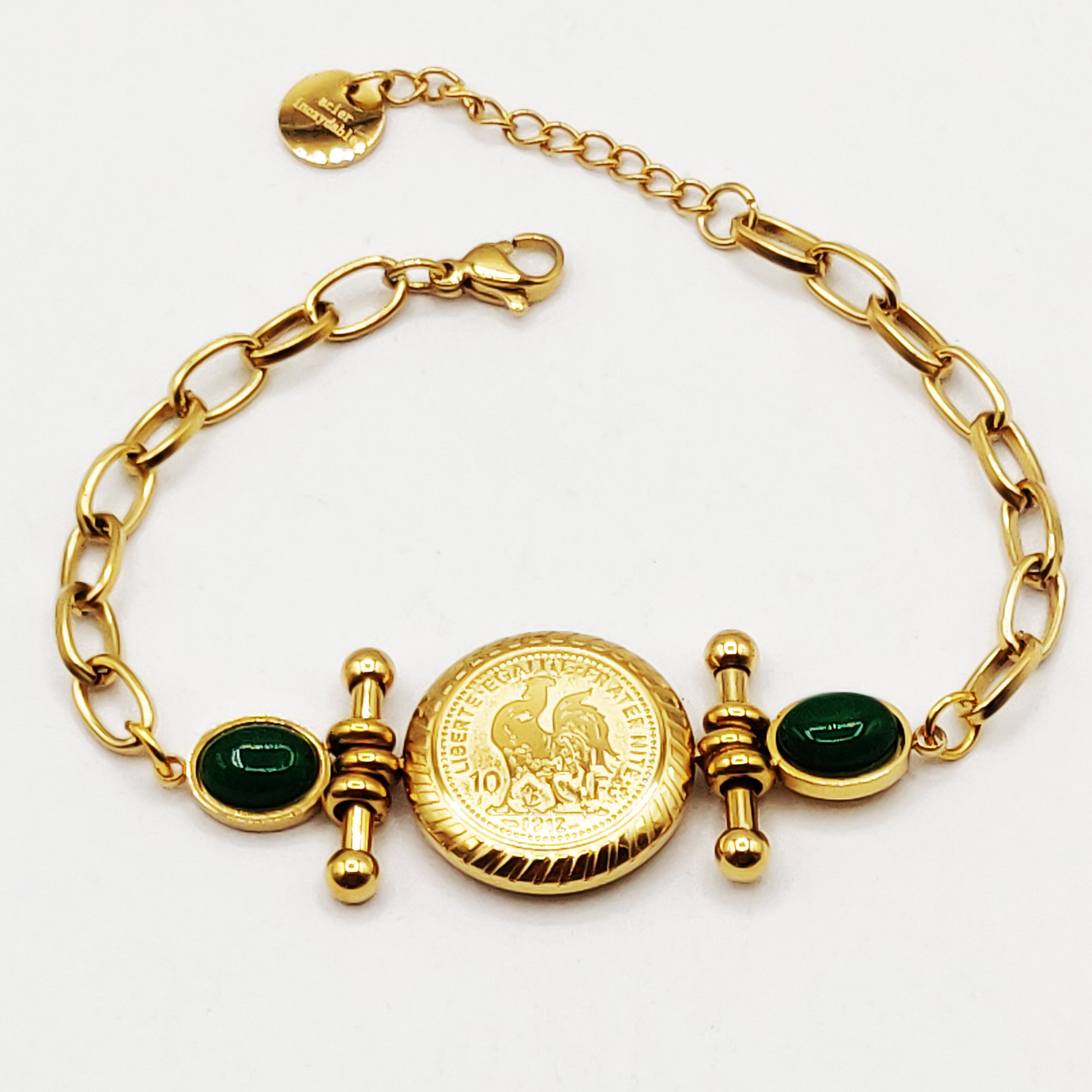 Bracelet Chaîne Perle d'imitation Verte et Pendentif Louise Coq Luxe