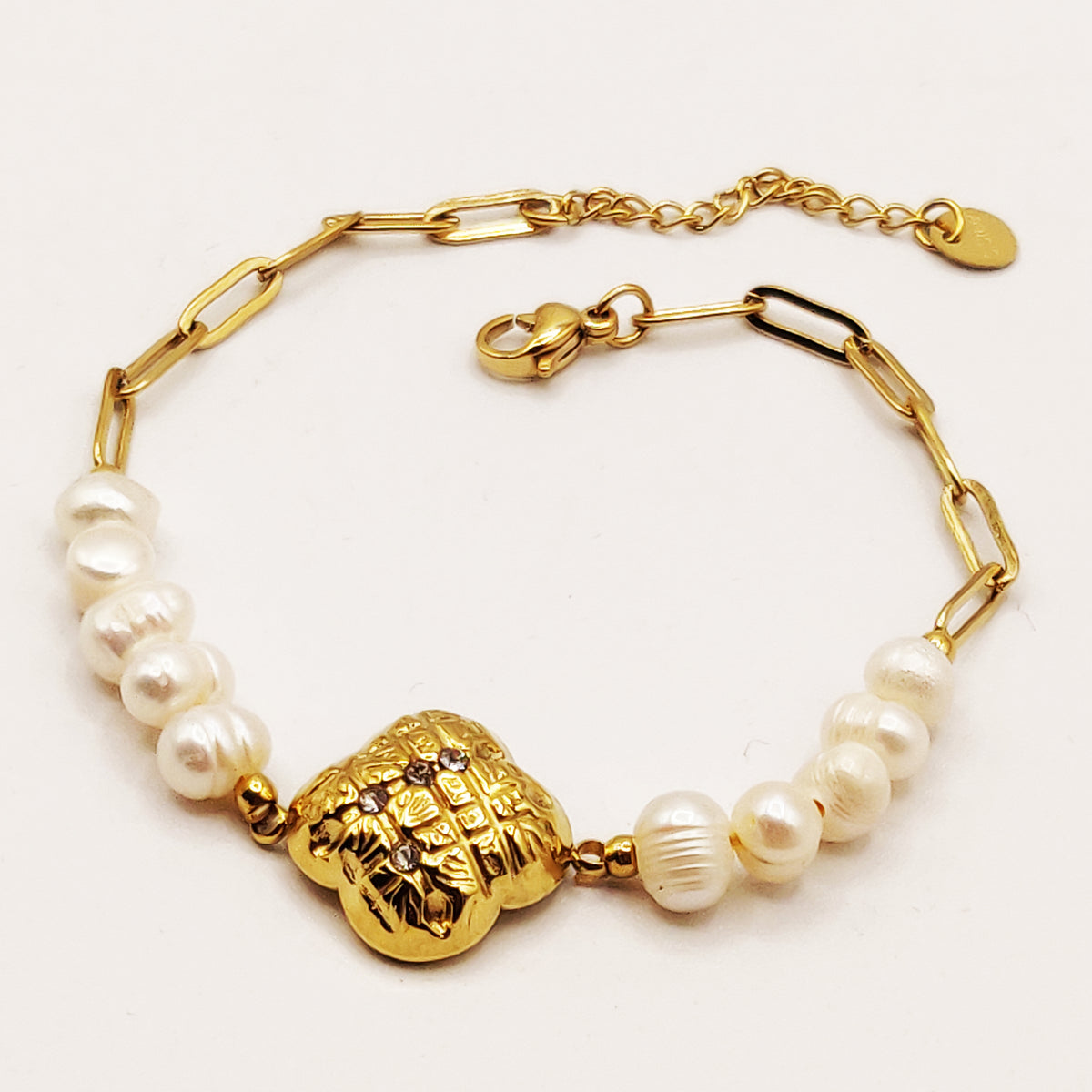 Bracelet Chaîne et Perles Trèfle Bombé Luxe