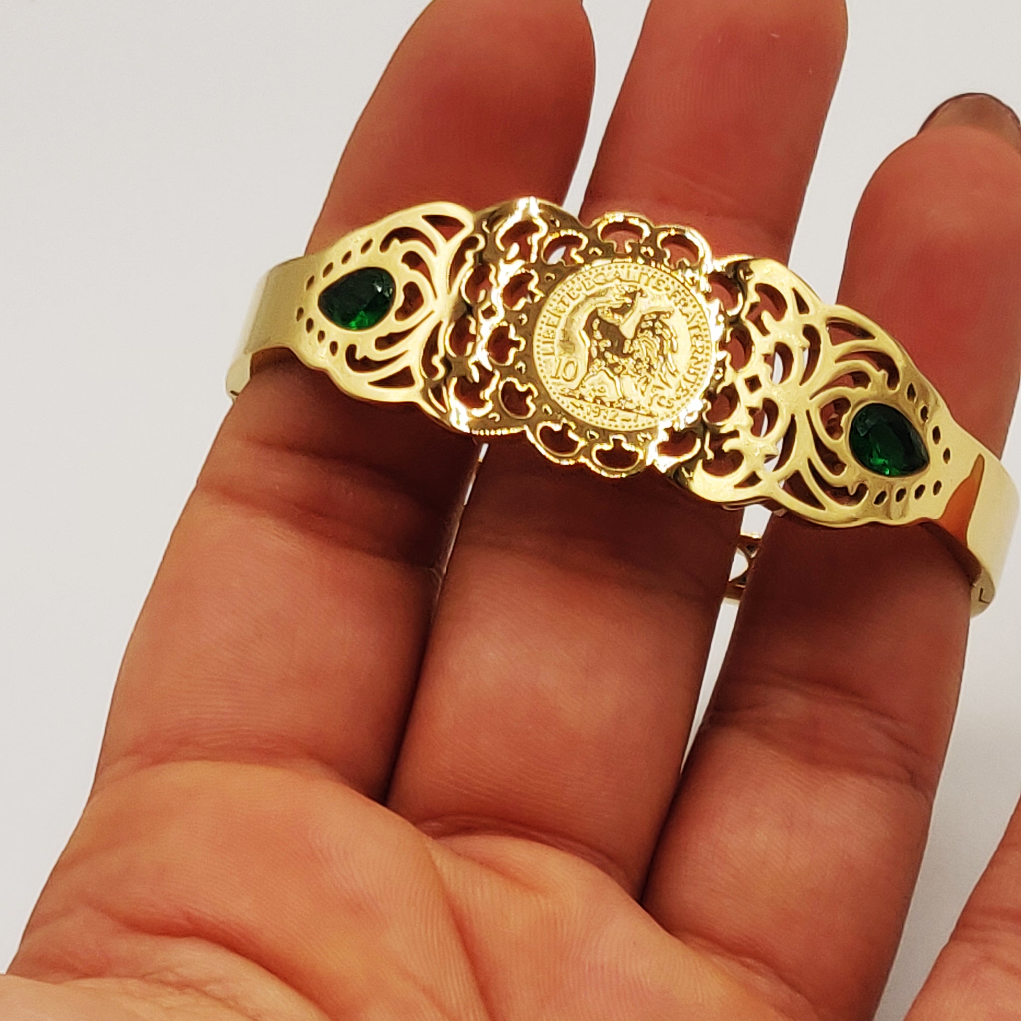 Bracelet Créateur Diplodocus En Lucite Vert Kaki – Bangle Poissons, Vintage