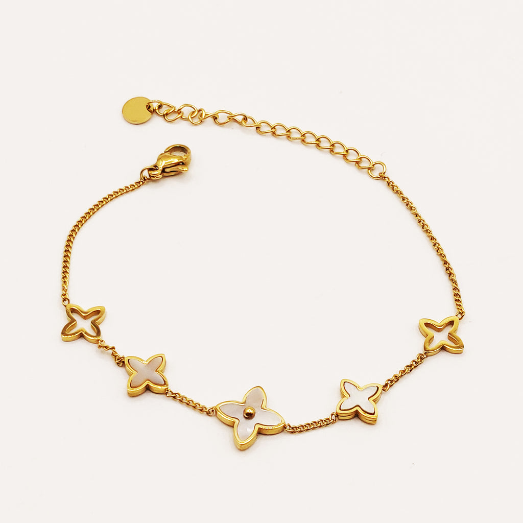 Bracelet Étoiles Trèfles Blancs Nacrés Luxe