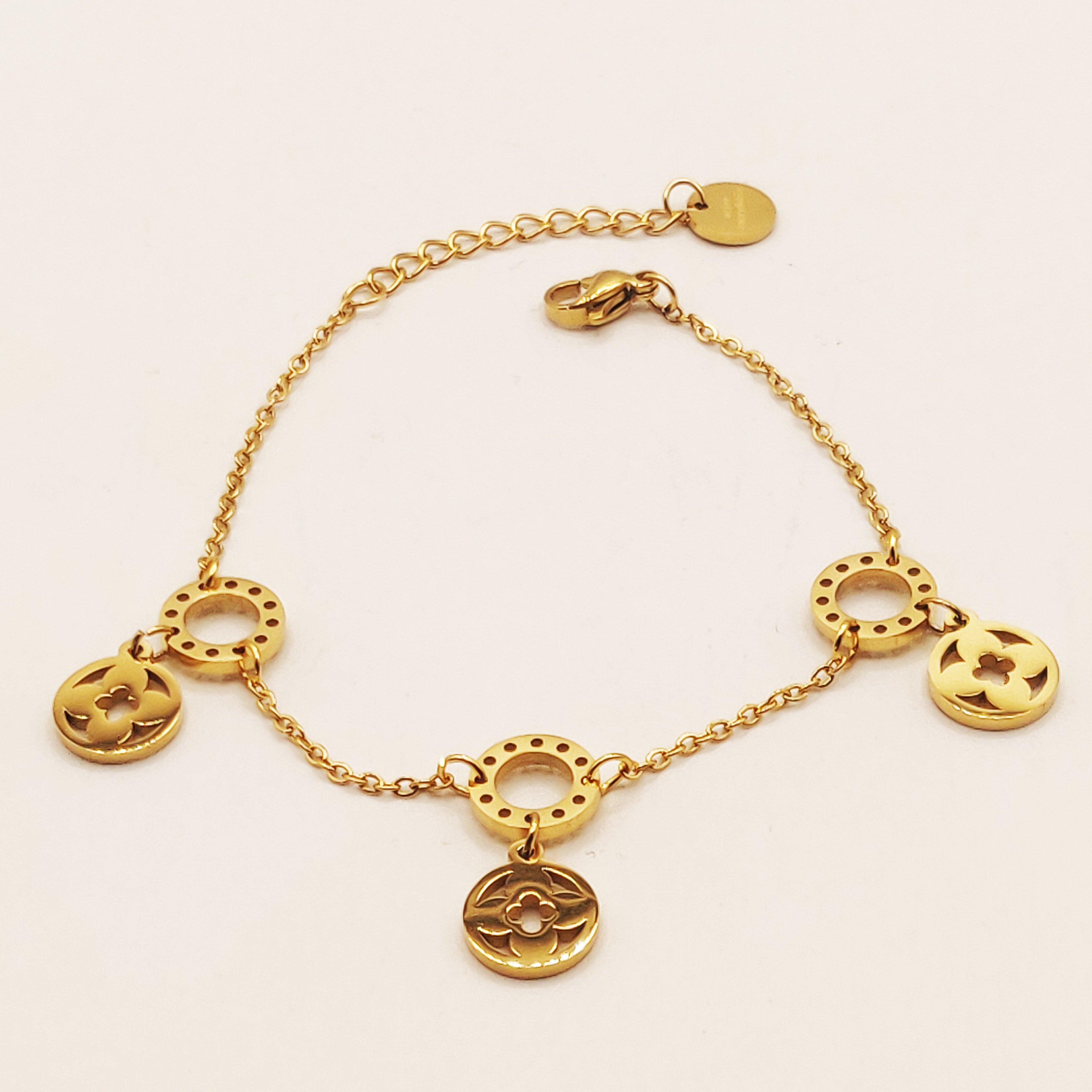 Bracelet Multi Cercles et Trèfles Luxe
