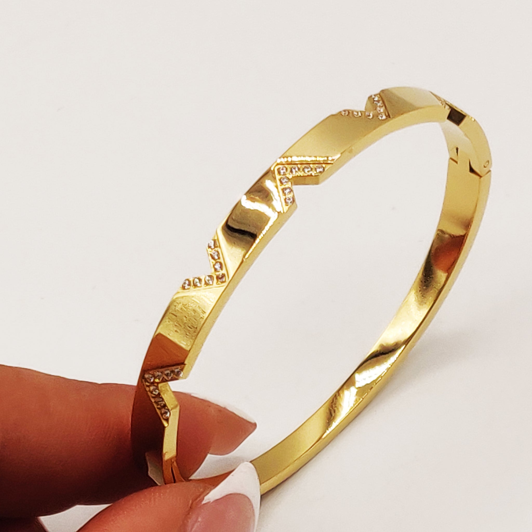 Bracelet Rigide Multi V Cristaux Luxe