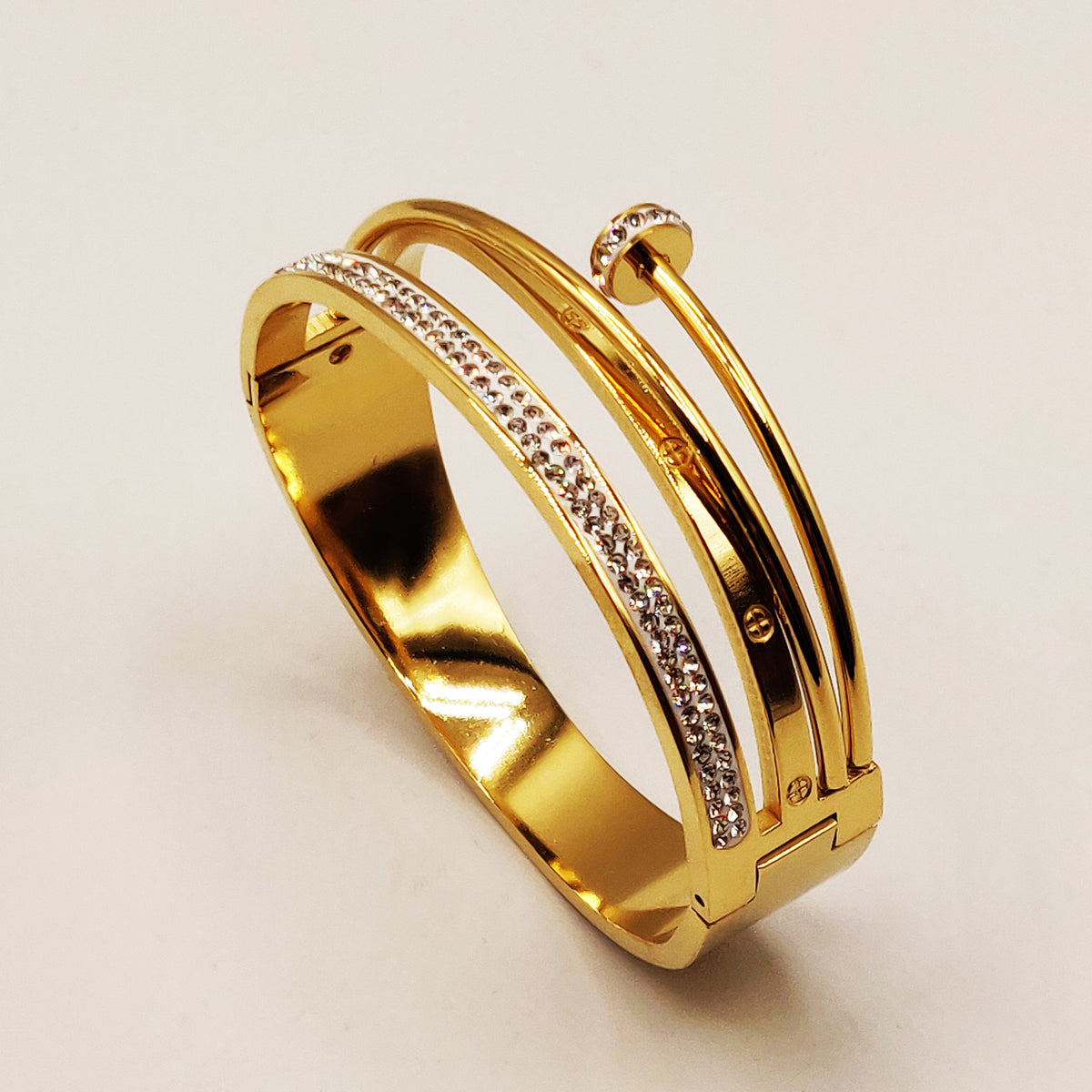 Bracelet Rigide Clou, Vis et Cristaux Luxe