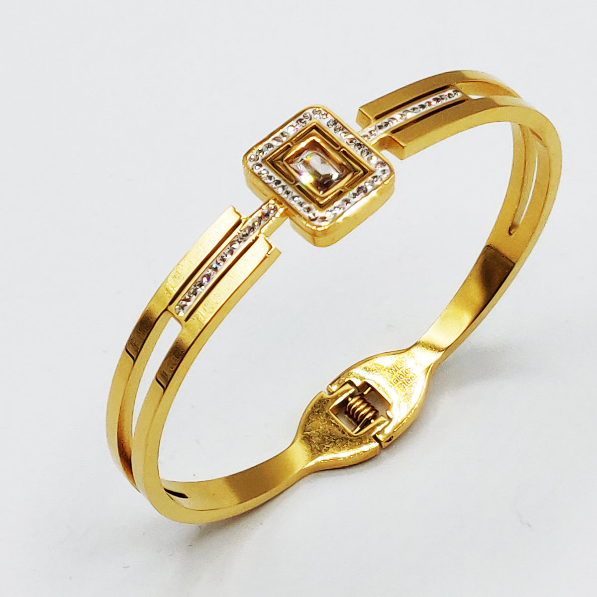 Bracelet Rigide Cristal Carré Luxe