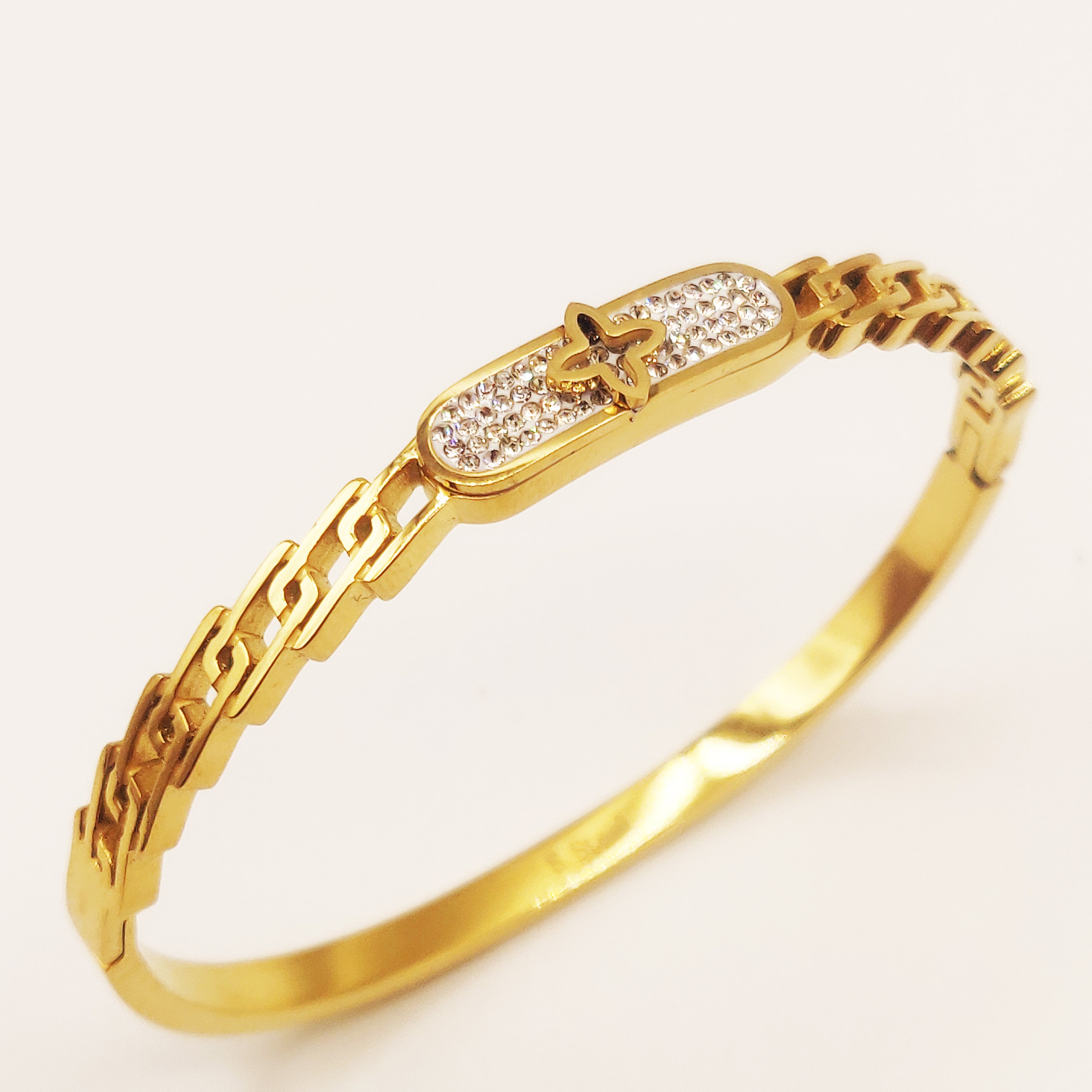 Bracelet Rigide Étoile Luxe et Barre Cristaux