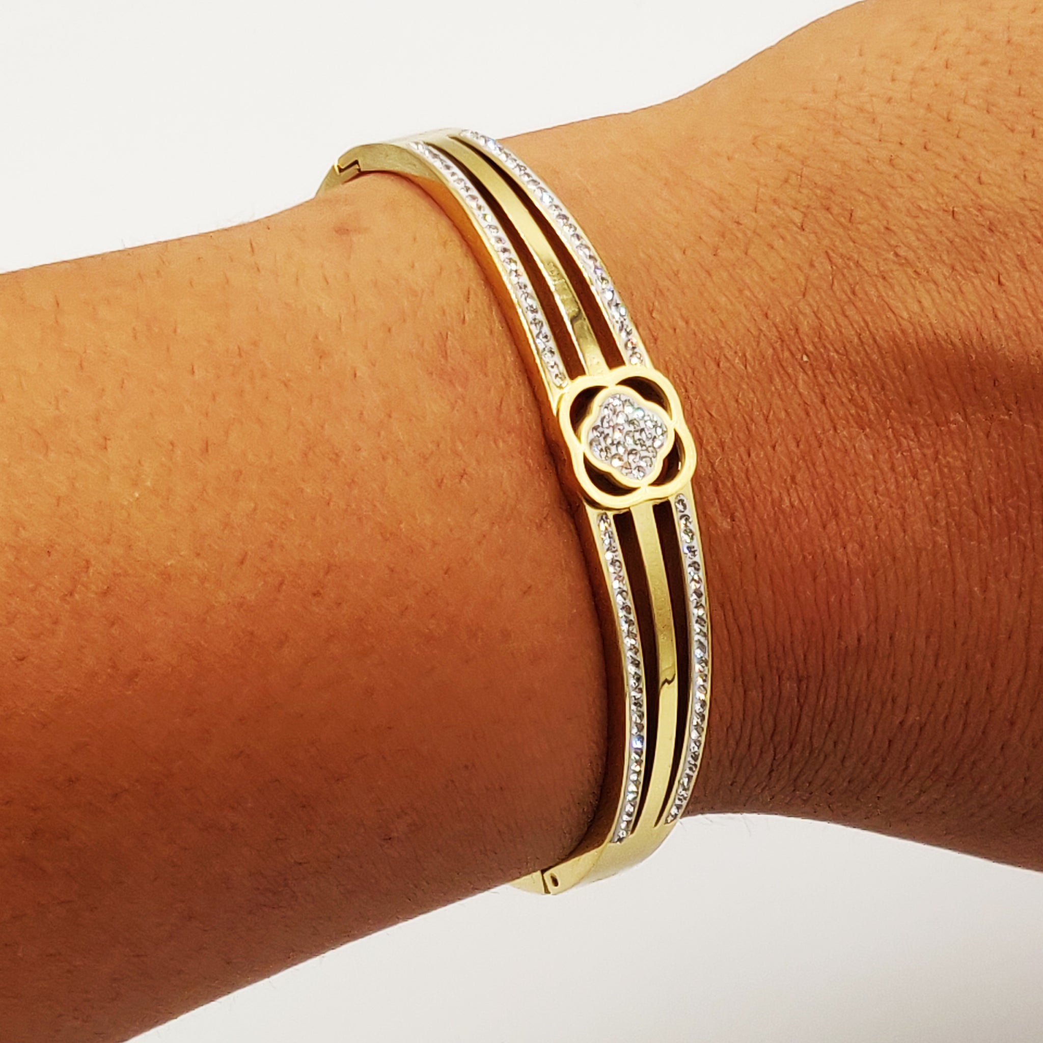 Bracelet Rigide Trèfle Luxe Cristaux
