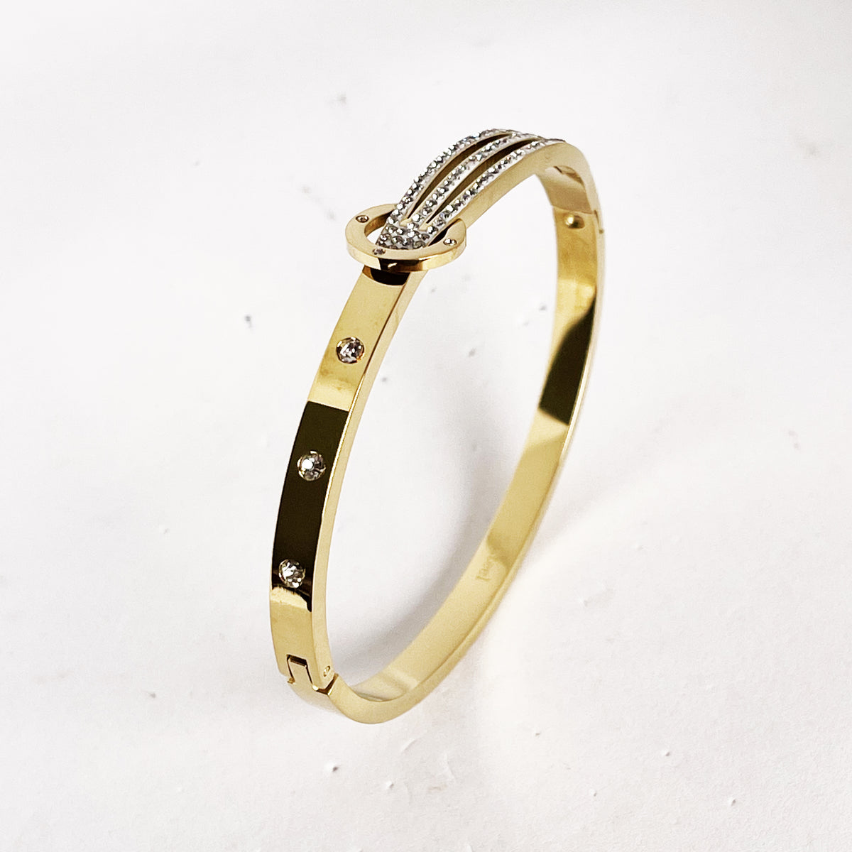 Bracelet Triple Lignes et Cercle Cristaux