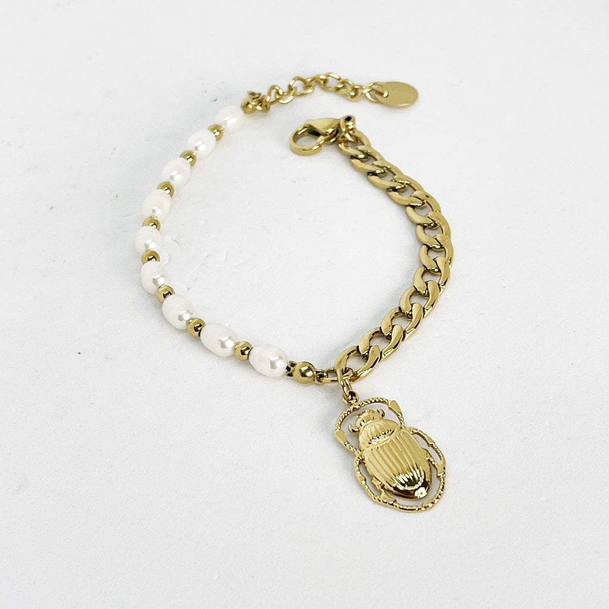 Bracelet Scarabée Perles et Tresse