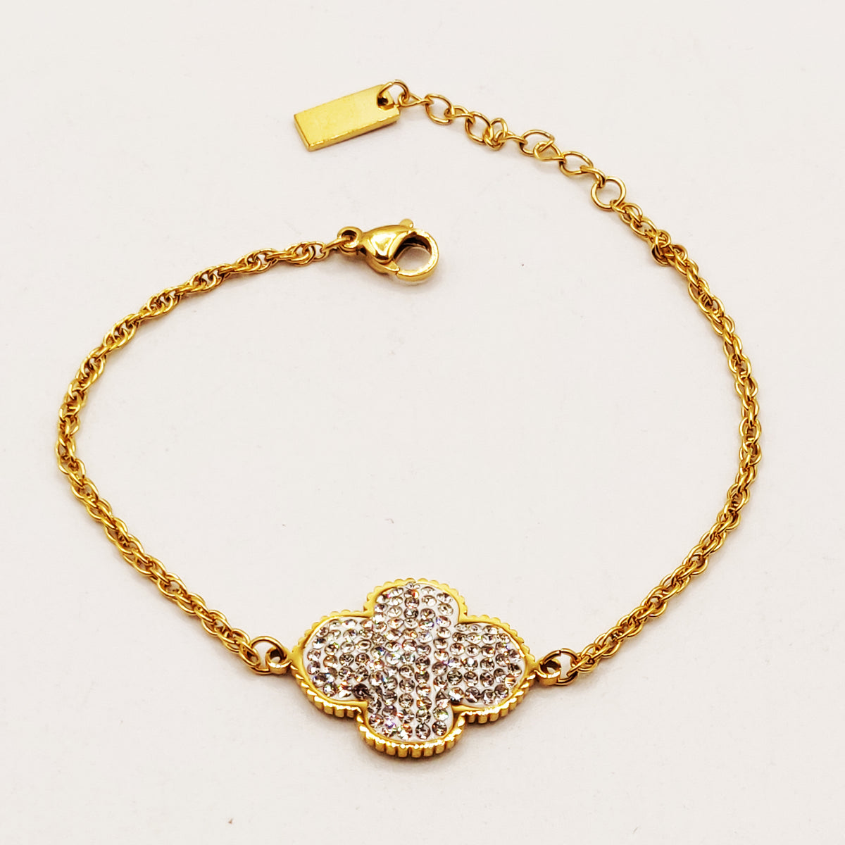 Bracelet Simple Pendentif Trèfle Cristaux Luxe