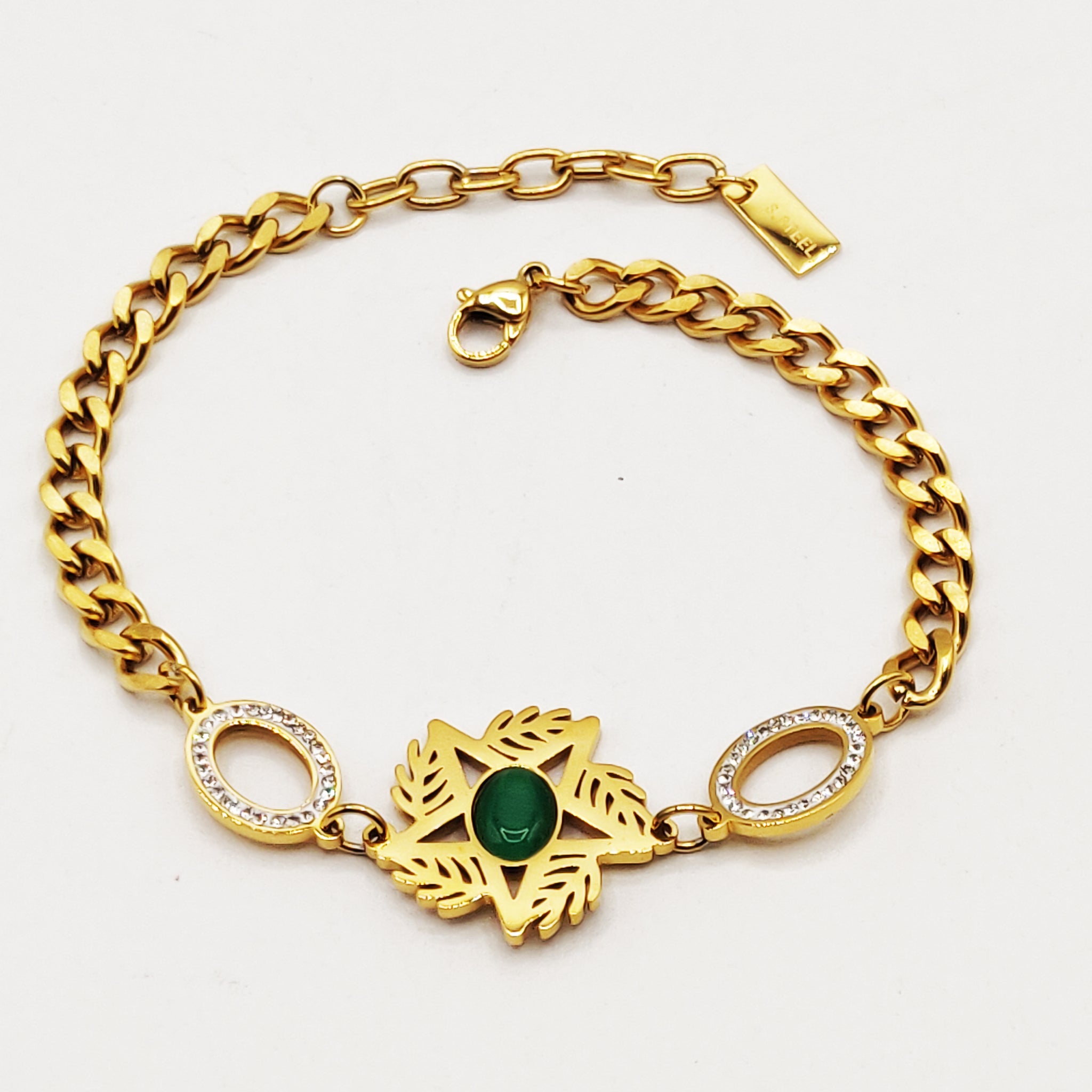 Bracelet Tresse Étoile Design Oriental Perles Vertes Luxe