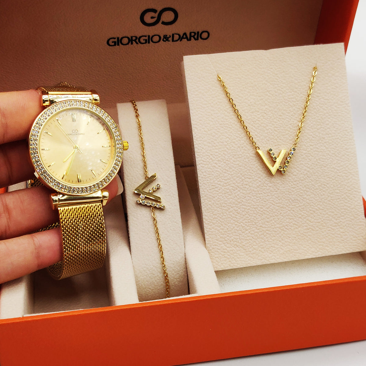 Coffret Montre Giorgio & Dario GDM200761 avec Collier et Bracelet Double V