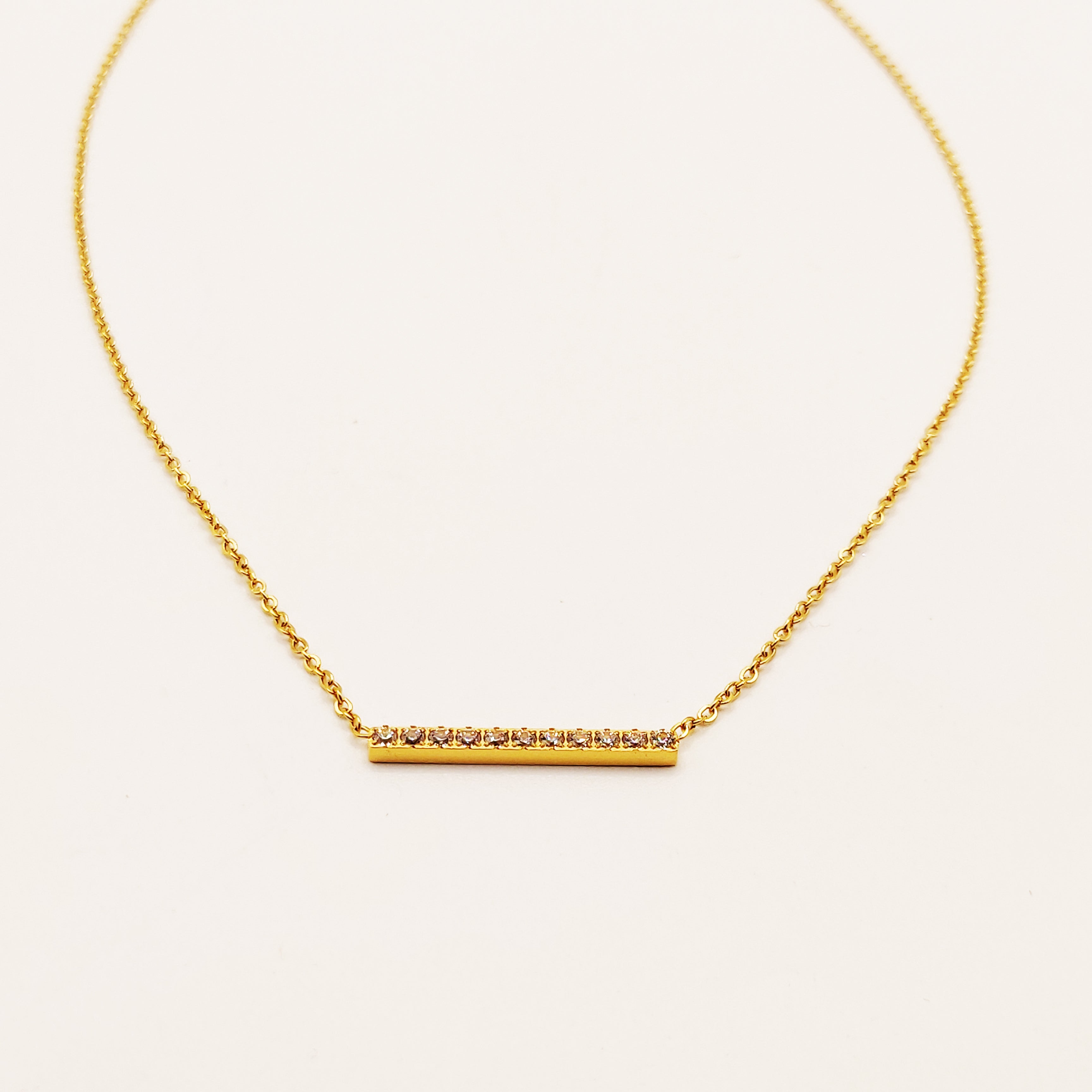 Collier Barre Cristaux Simple Luxe