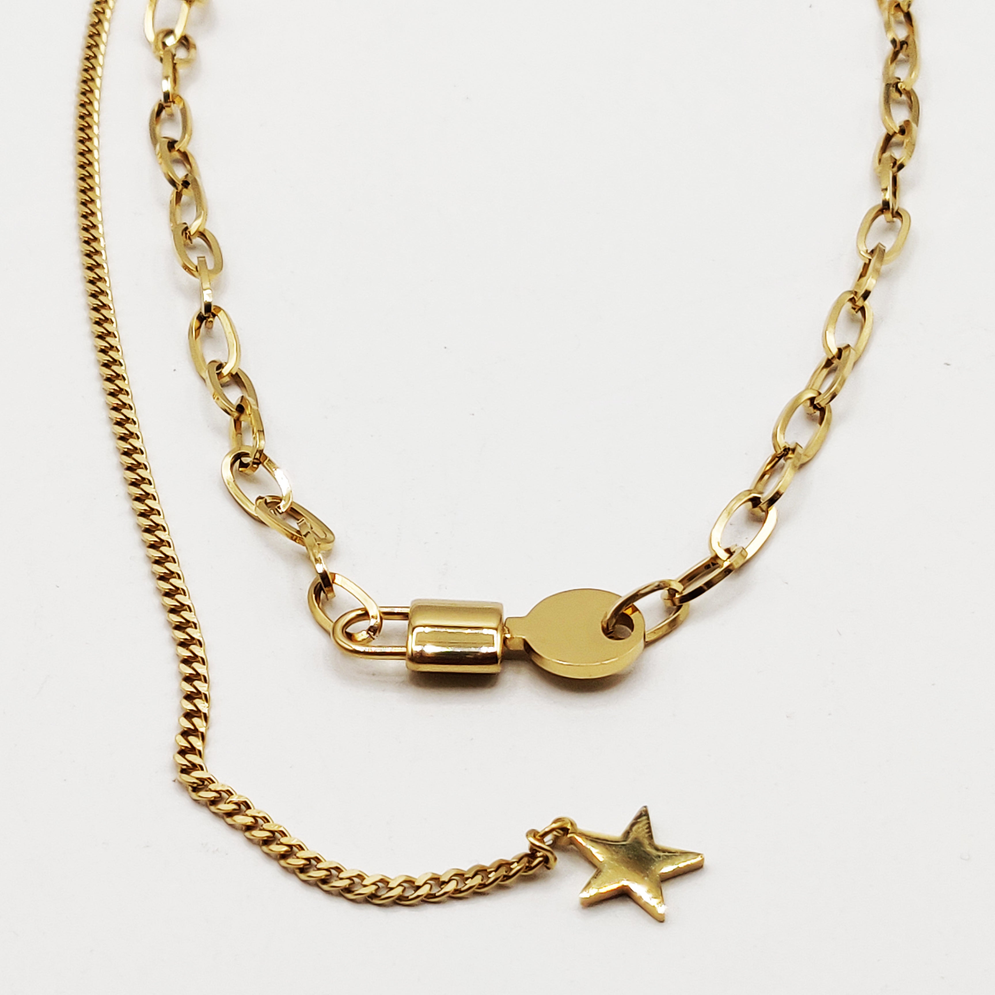 Collier Chaîne Cadenas et Clé Pendentif Étoile Luxe