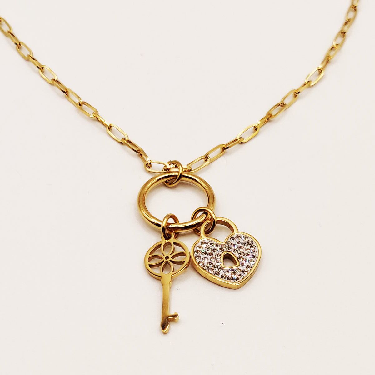 Collier Chaîne Clé et Cadenas Coeur Cristaux