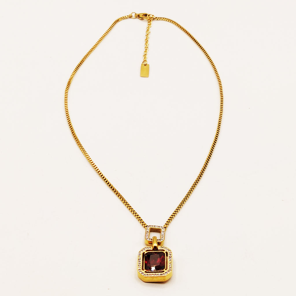 Collier Chaîne Cubique Cristal Rouge Luxe