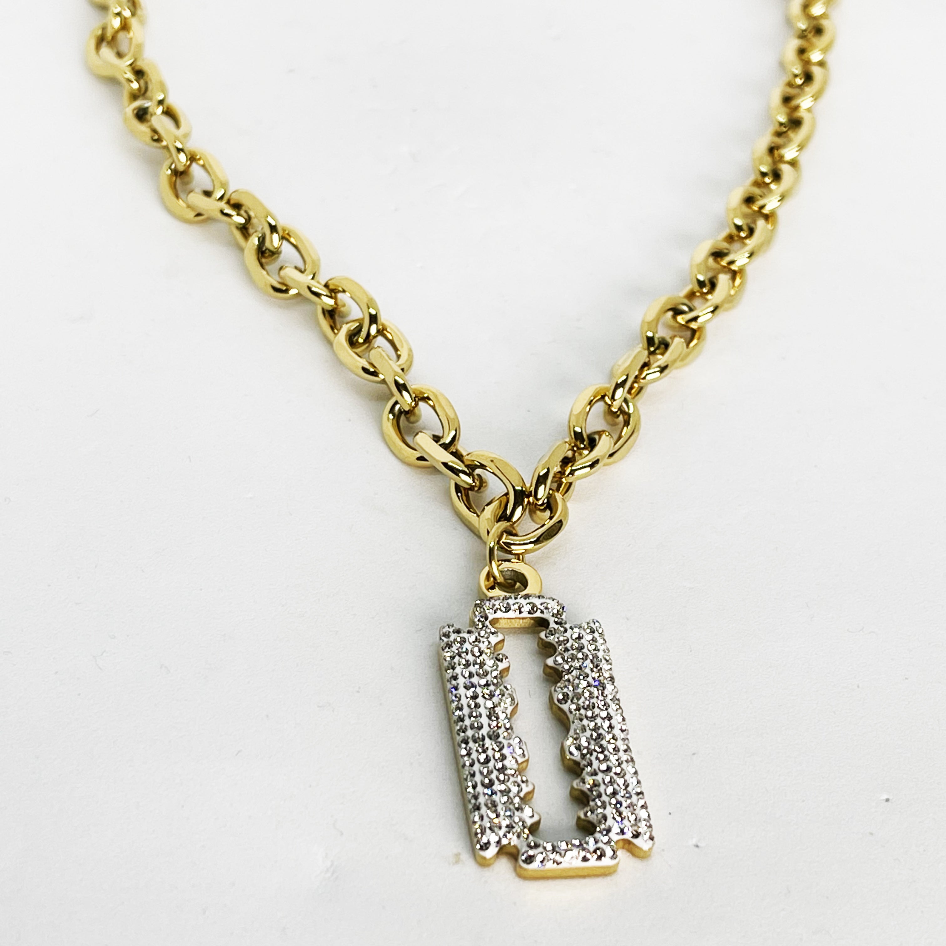 Collier Chaîne Lame De Rasoir Luxe