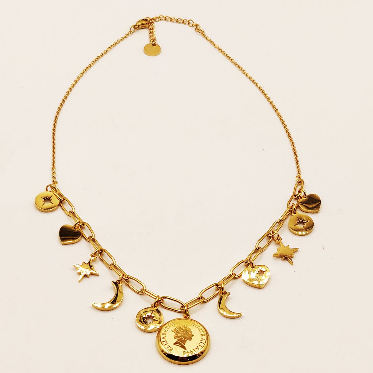 Collier Chaîne Louise Elizabeth Multi Pendentifs Luxe