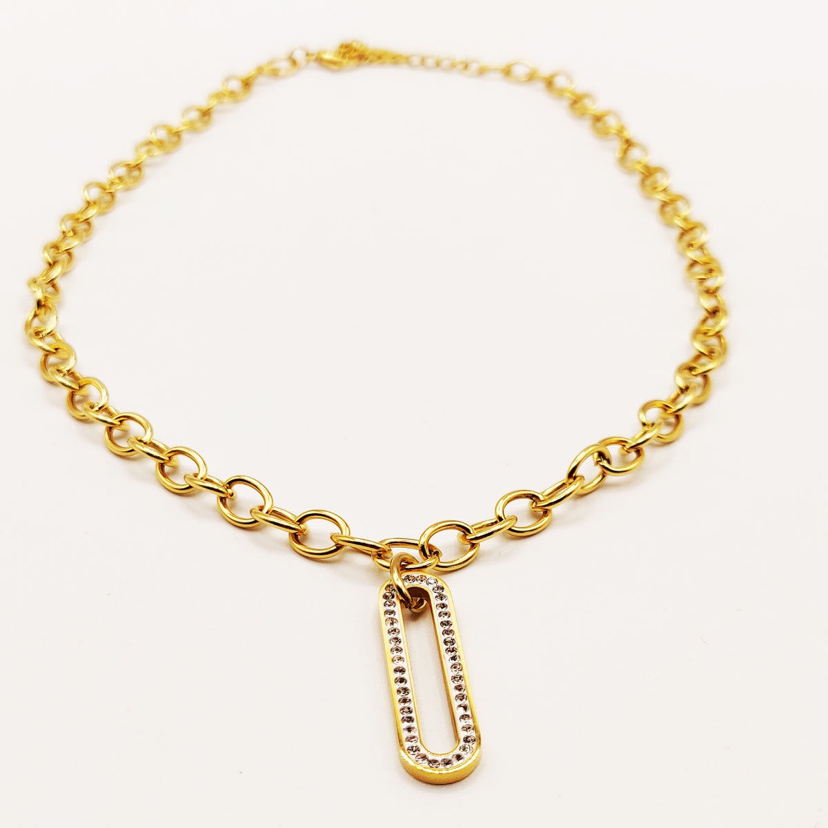 Collier Chaîne Pendentif Ovale Cristaux