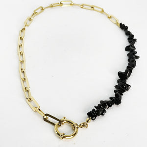 Collier Chaîne et Pierres Noires