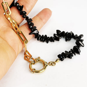 Collier Chaîne et Pierres Noires