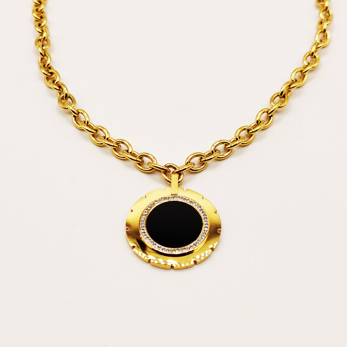 Collier Chaîne Soleil Fashion Noyau Noir