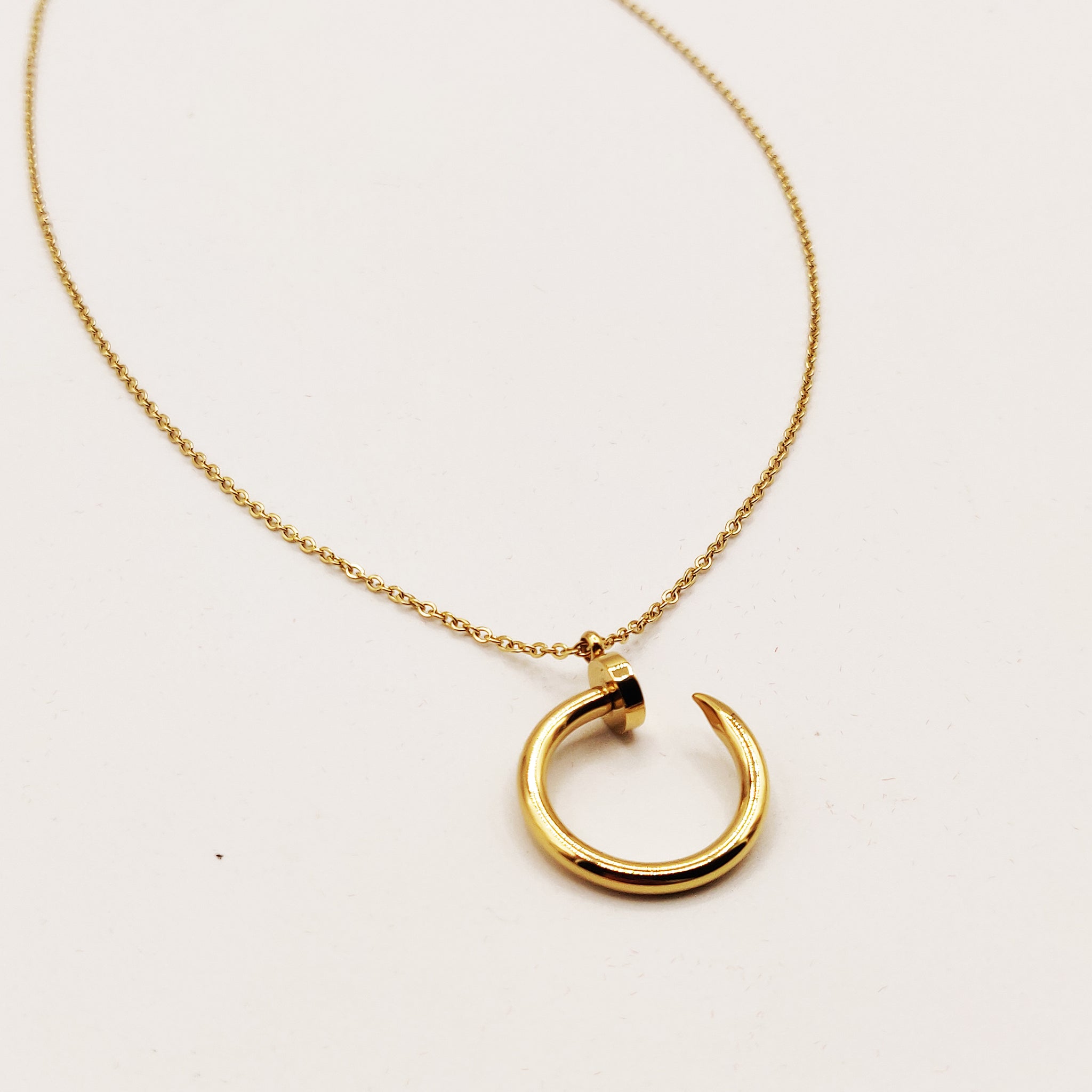 Collier Clou Luxe Simple
